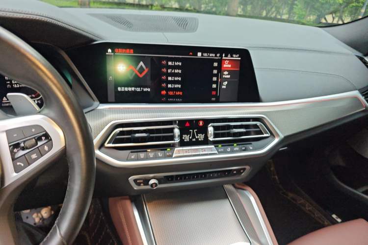 Used BMW X6 2022 Second Facelift xDrive40i M Sport Package Audio And AC Panel