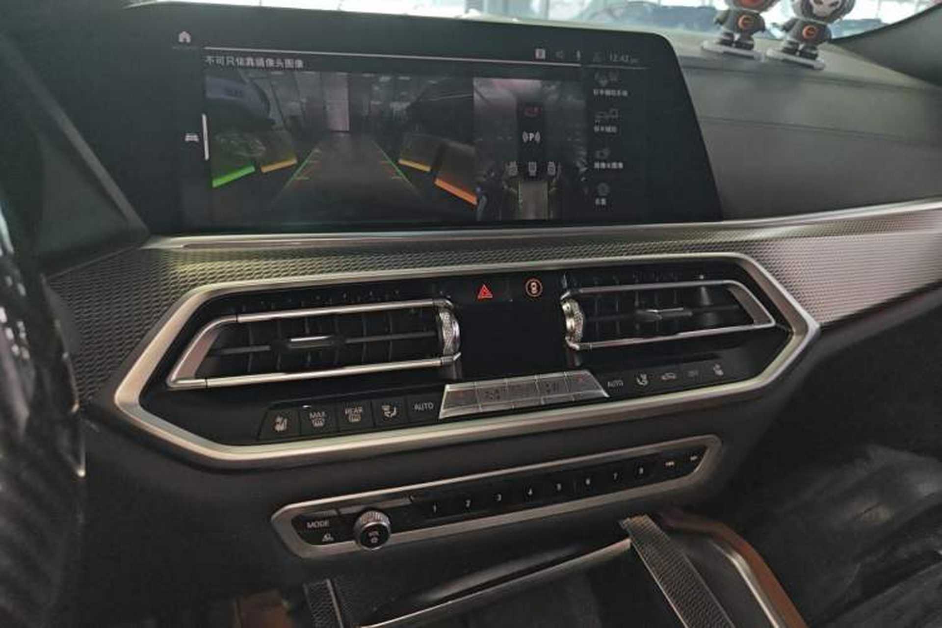 Used BMW X6 2022 Second Facelift xDrive40i Luxury Version M Sport Package Audio And AC Panel