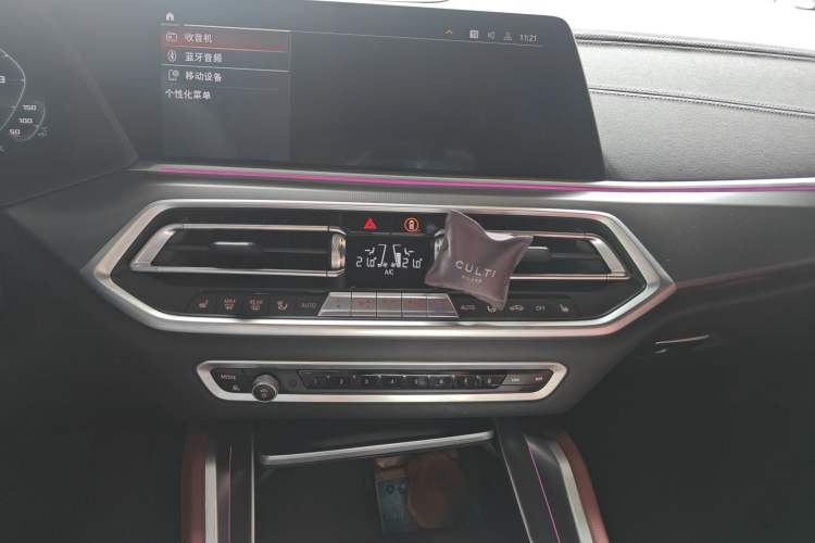 Used BMW X6 2022 Restyled xDrive30i M Sport Package Audio And AC Panel