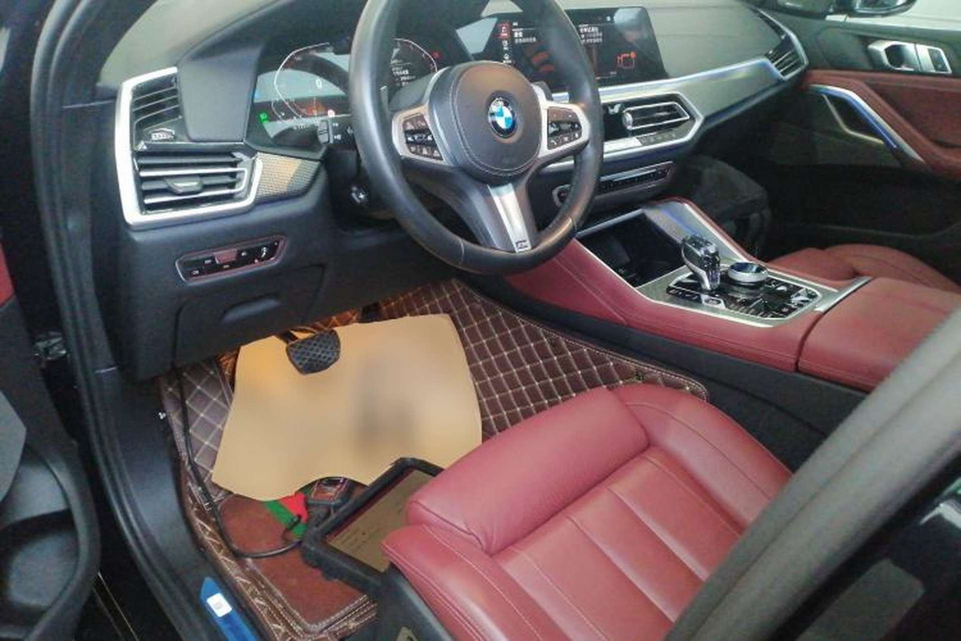 Used BMW X6 2022 xDrive40i Luxury Edition M Sport Package Center Console