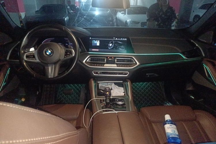 Used BMW X6 2022 Second Facelift xDrive40i M Sport Package Center Console