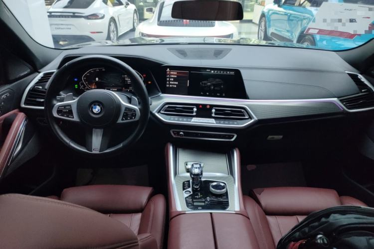 Used BMW X6 2022 xDrive40i M Sport Package Center Console