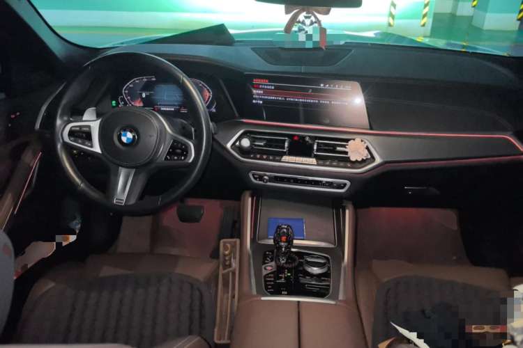 Used BMW X6 2022 Restyled xDrive30i M Sport Package Center Console