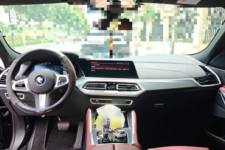 Used BMW X6 2022 Restyled xDrive30i M Sport Package Center Console