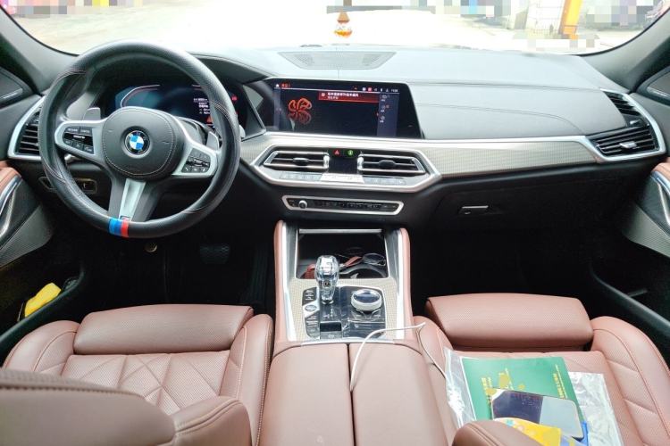 Used BMW X6 2022 Second Facelift xDrive40i M Sport Package Center Console