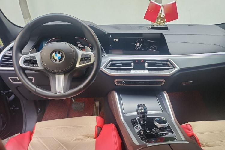 Used BMW X6 2022 Restyled xDrive30i M Sport Package Center Console