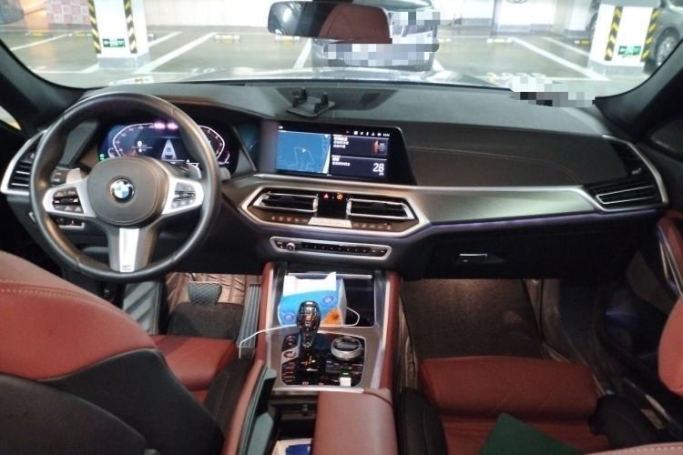 Used BMW X6 2022 Second Facelift xDrive40i Luxury Version M Sport Package Center Console