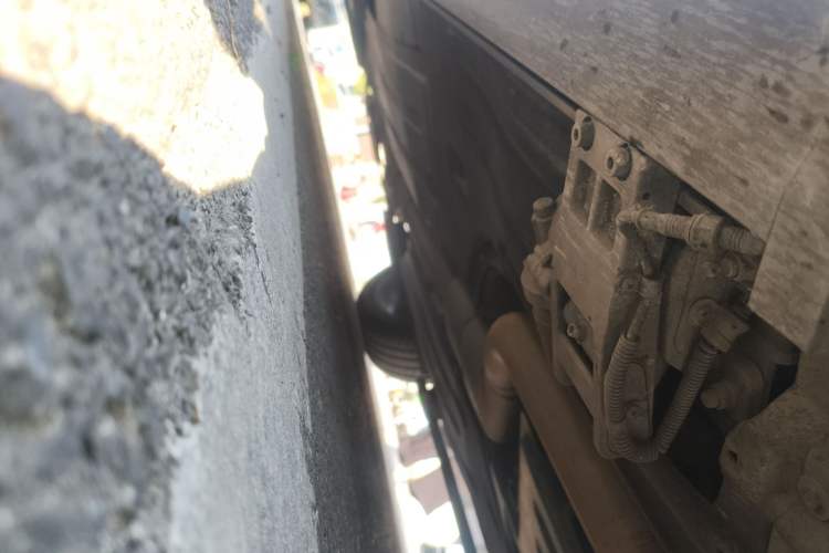 Used BMW X6 2022 xDrive40i M Sport Package Chassis Front Right