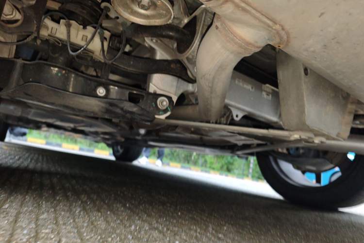 Used BMW X6 2022 Second Facelift xDrive40i M Sport Package Chassis Rear Left