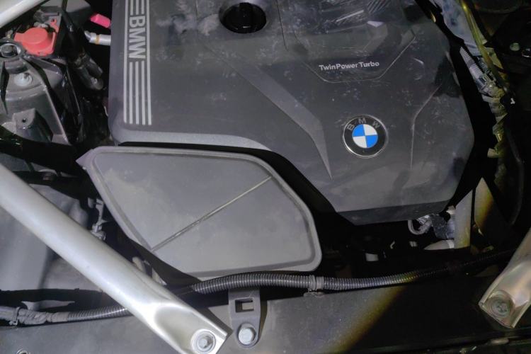 Used BMW X6 2022 Restyled xDrive30i M Sport Package Engine Bay