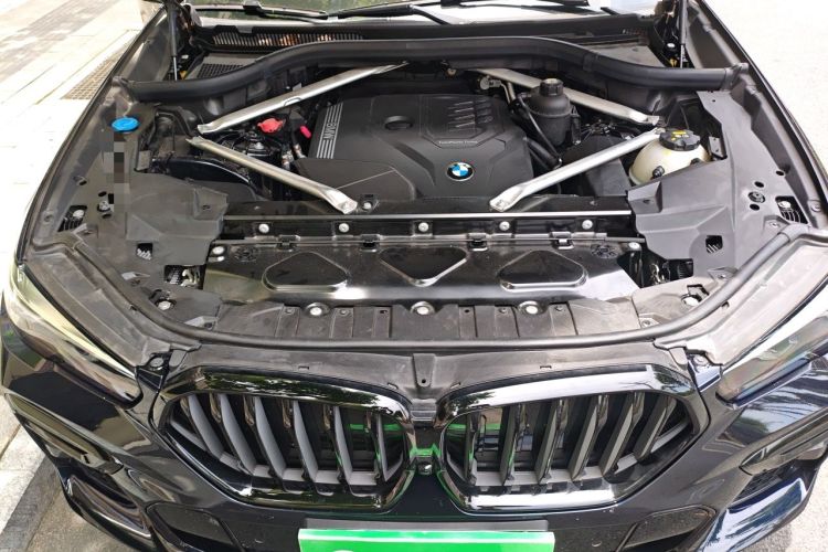 Used BMW X6 2022 Restyled xDrive30i M Sport Package Engine Bay
