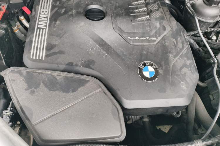 Used BMW X6 2022 Restyled xDrive30i M Sport Package Engine Bay