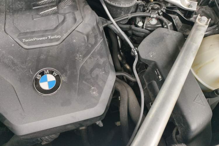 Used BMW X6 2022 Restyled xDrive30i M Sport Package Engine Bay Left
