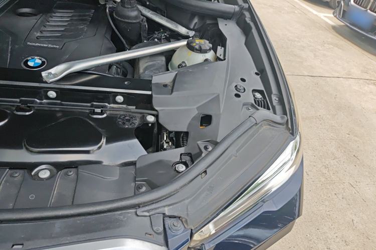 Used BMW X6 2022 Facelift xDrive40i Luxury Edition M Sport Package Engine Bay Left