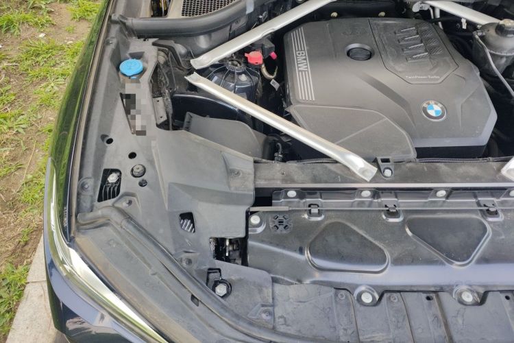 Used BMW X6 2022 Restyled xDrive30i M Sport Package Engine Bay Right