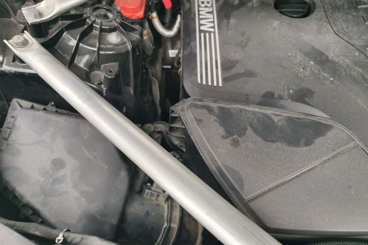 Used BMW X6 2022 Restyled xDrive30i M Sport Package Engine Bay Right
