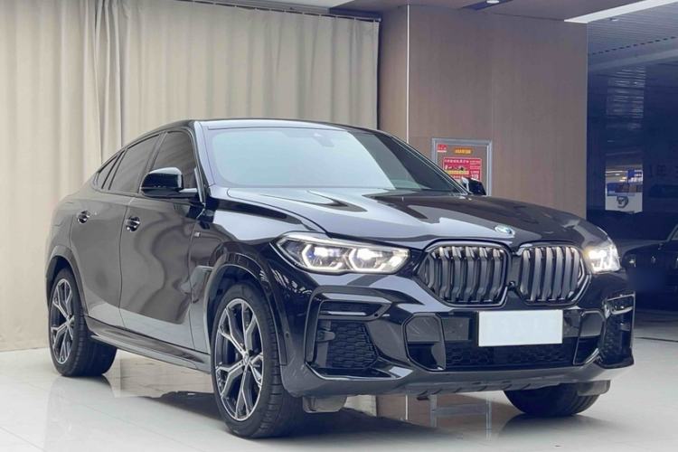 Used BMW X6 2022 Second Facelift xDrive40i M Sport Package Exterior 1