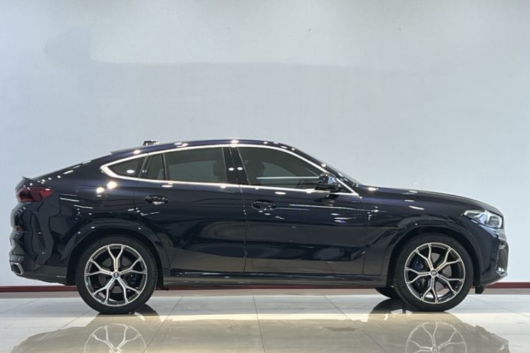 Used BMW X6 2022 xDrive40i Luxury Edition M Sport Package Exterior 1