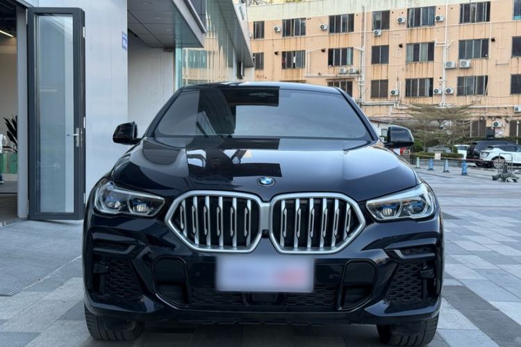 Used BMW X6 2022 xDrive40i Luxury Edition M Sport Package Exterior 2