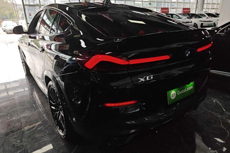 Used BMW X6 2022 Second Facelift xDrive40i Luxury Version M Sport Package Exterior 2