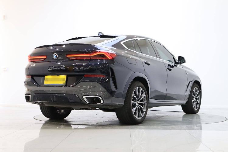 Used BMW X6 2022 Restyled xDrive40i M Sport Package Exterior 4