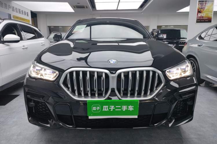 Used BMW X6 2022 xDrive40i M Sport Package Front