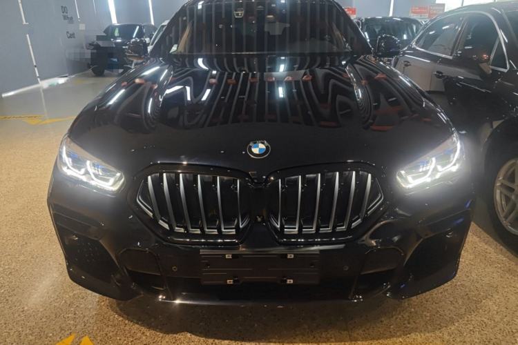 Used BMW X6 2022 Second Facelift xDrive40i M Sport Package Front