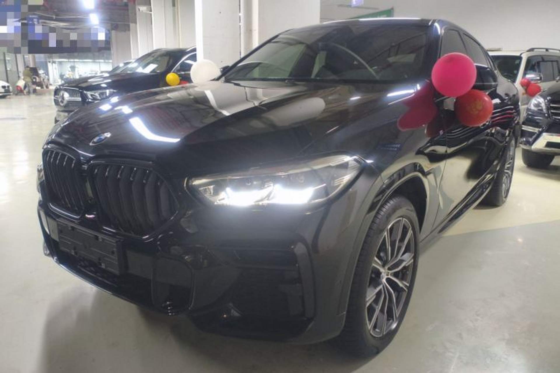 Used BMW X6 2022 Restyled xDrive30i M Sport Package Front Left 45 Deg