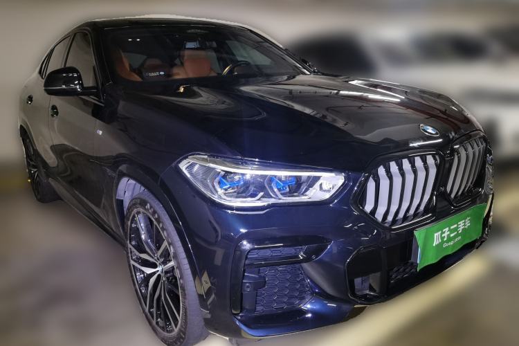 Used BMW X6 2022 Second Facelift xDrive40i Luxury Version M Sport Package Front Right 45 Deg