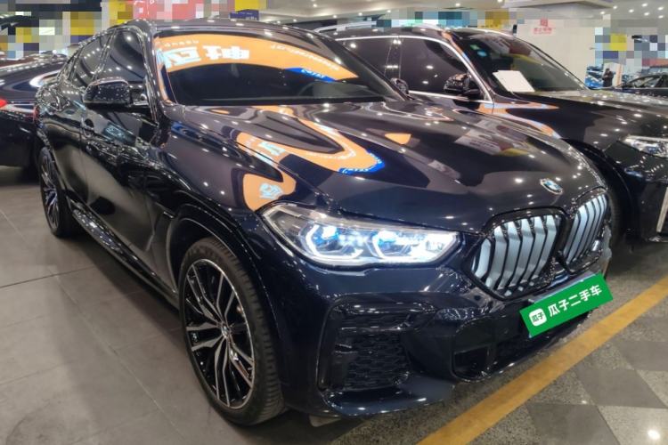 Used BMW X6 2022 Second Facelift xDrive40i Luxury Version M Sport Package Front Right 45 Deg
