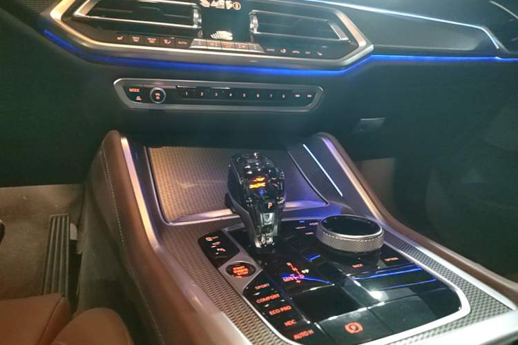 Used BMW X6 2022 Restyled xDrive40i M Sport Package Gear Lever