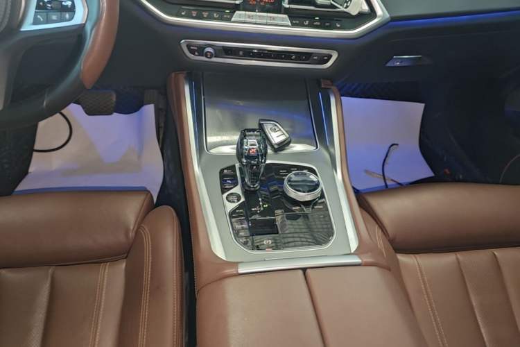 Used BMW X6 2022 Restyled xDrive30i M Sport Package Gear Lever