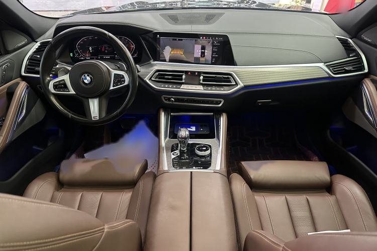 Used BMW X6 2022 Second Facelift xDrive40i M Sport Package Interior 1