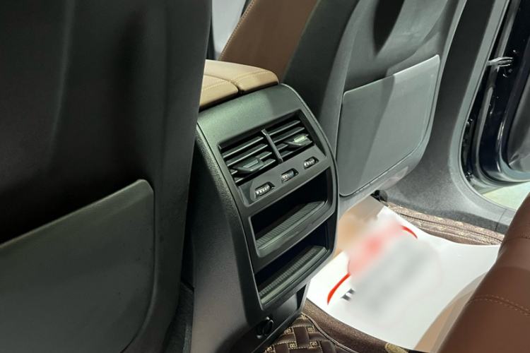 Used BMW X6 2022 Restyled xDrive30i M Sport Package Interior 12