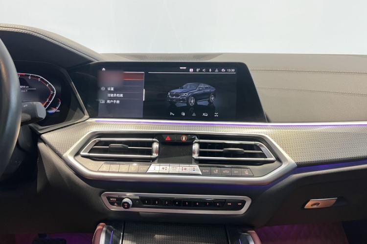 Used BMW X6 2022 xDrive40i Luxury Edition M Sport Package Interior 2