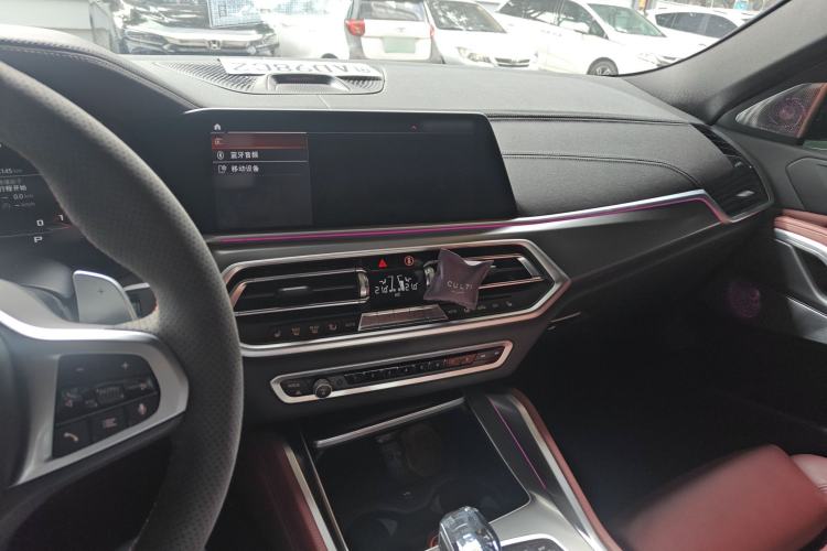 Used BMW X6 2022 Restyled xDrive30i M Sport Package Interior 2