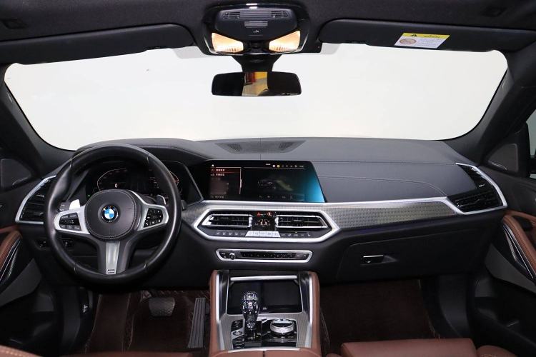 Used BMW X6 2022 Restyled xDrive40i M Sport Package Interior 3