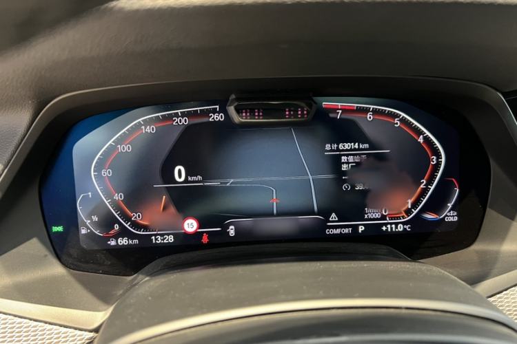 Used BMW X6 2022 xDrive40i Luxury Edition M Sport Package Interior 5