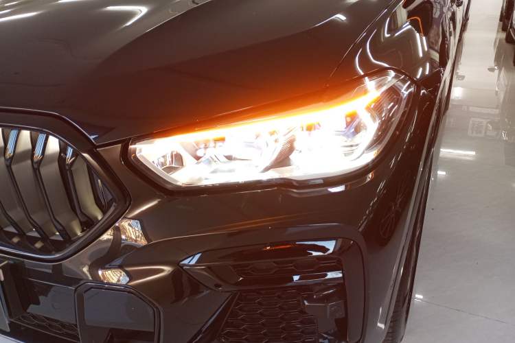 Used BMW X6 2022 Restyled xDrive40i M Sport Package Left Front Headlight
