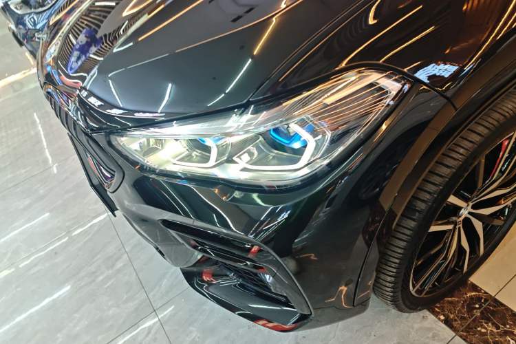 Used BMW X6 2022 Second Facelift xDrive40i Luxury Version M Sport Package Left Front Headlight