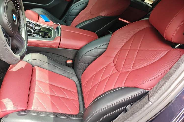 Used BMW X6 2022 Restyled xDrive30i M Sport Package Left Front Seat
