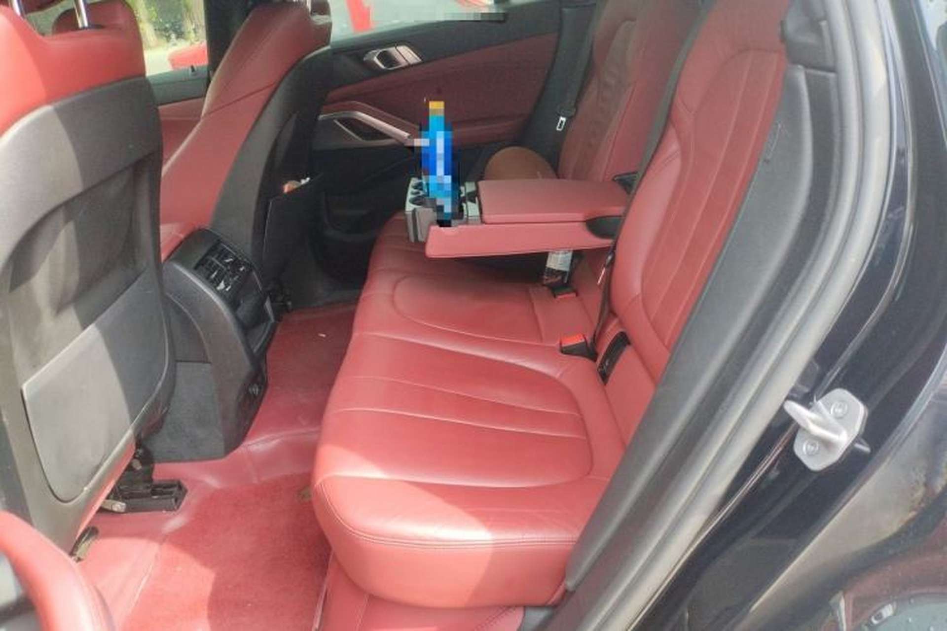 Used BMW X6 2022 Restyled xDrive30i M Sport Package Left Rear Seat