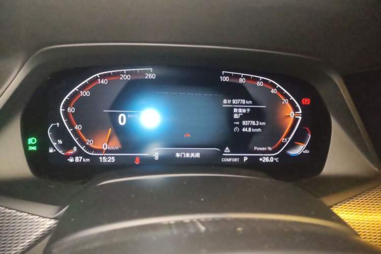 Used BMW X6 2022 Restyled xDrive40i M Sport Package Odometer Close Up