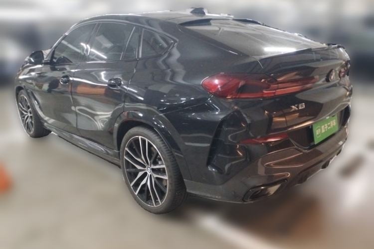 Used BMW X6 2022 Second Facelift xDrive40i Luxury Version M Sport Package Rear Left 45 Deg