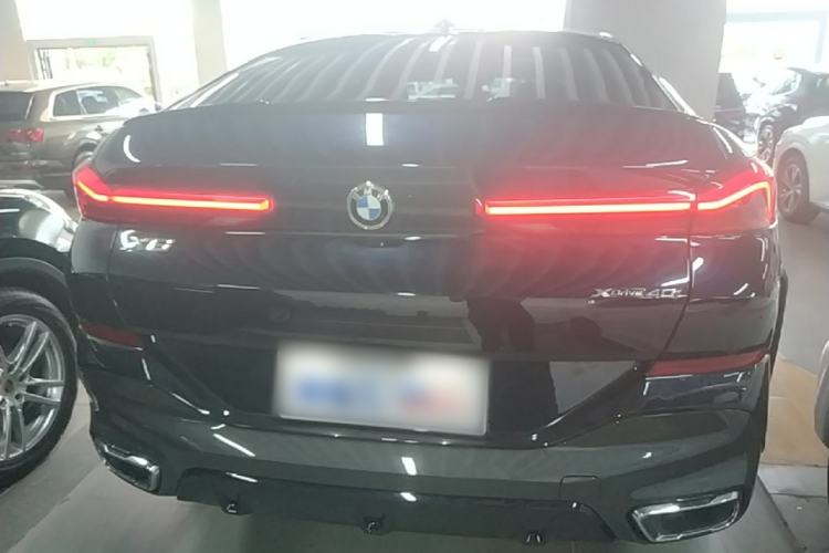 Used BMW X6 2022 xDrive40i Luxury Edition M Sport Package Rear