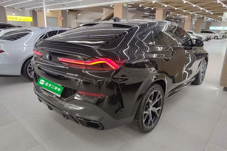 Used BMW X6 2022 Second Facelift xDrive40i M Sport Package Rear Right 45 Deg