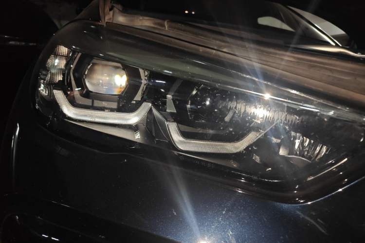 Used BMW X6 2022 Restyled xDrive30i M Sport Package Right Front Headlight