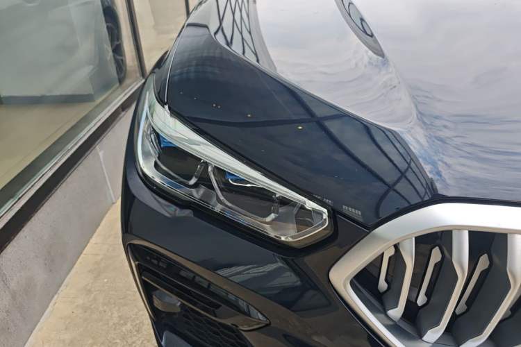 Used BMW X6 2022 Facelift xDrive40i Luxury Edition M Sport Package Right Front Headlight