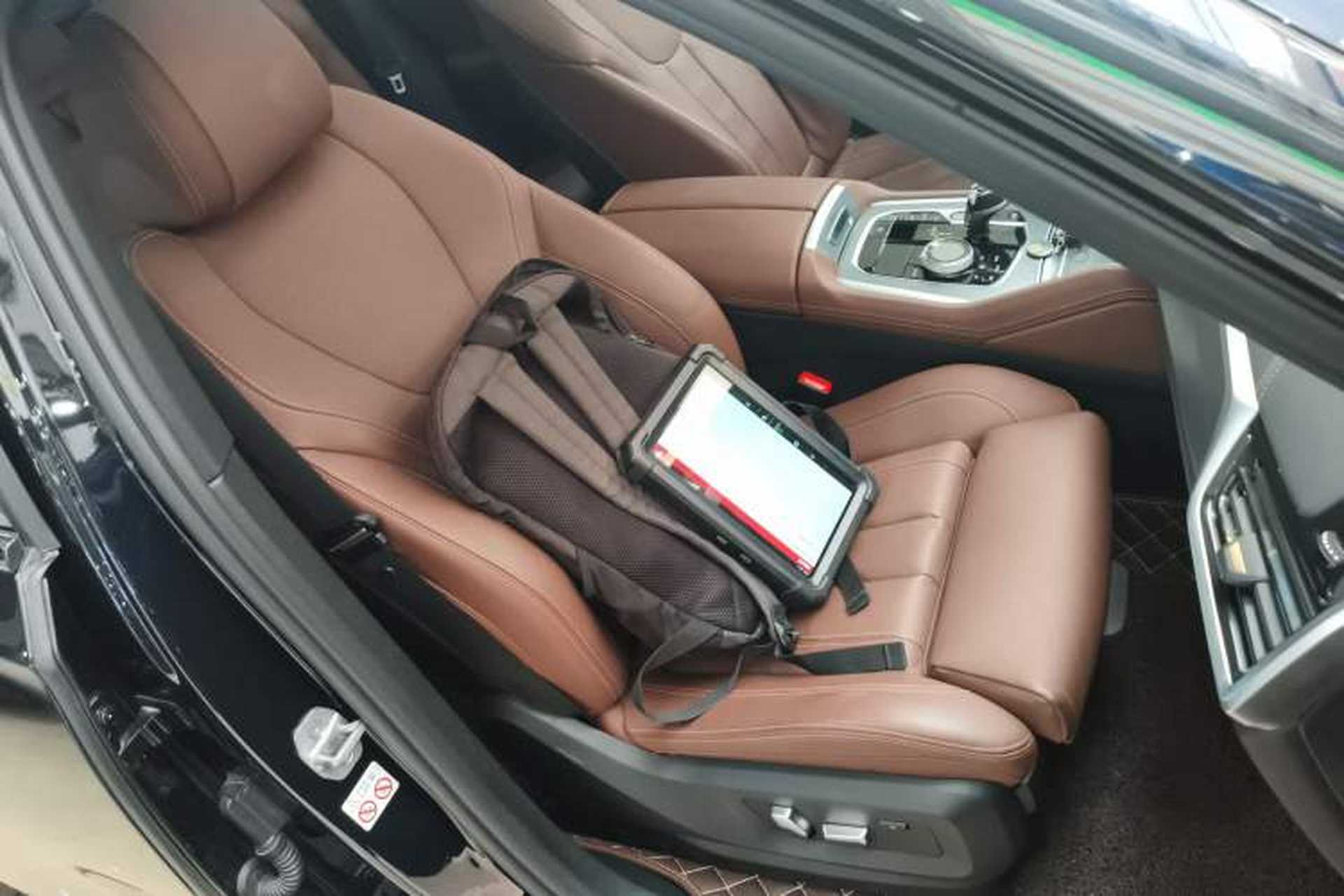 Used BMW X6 2022 Restyled xDrive30i M Sport Package Right Front Seat