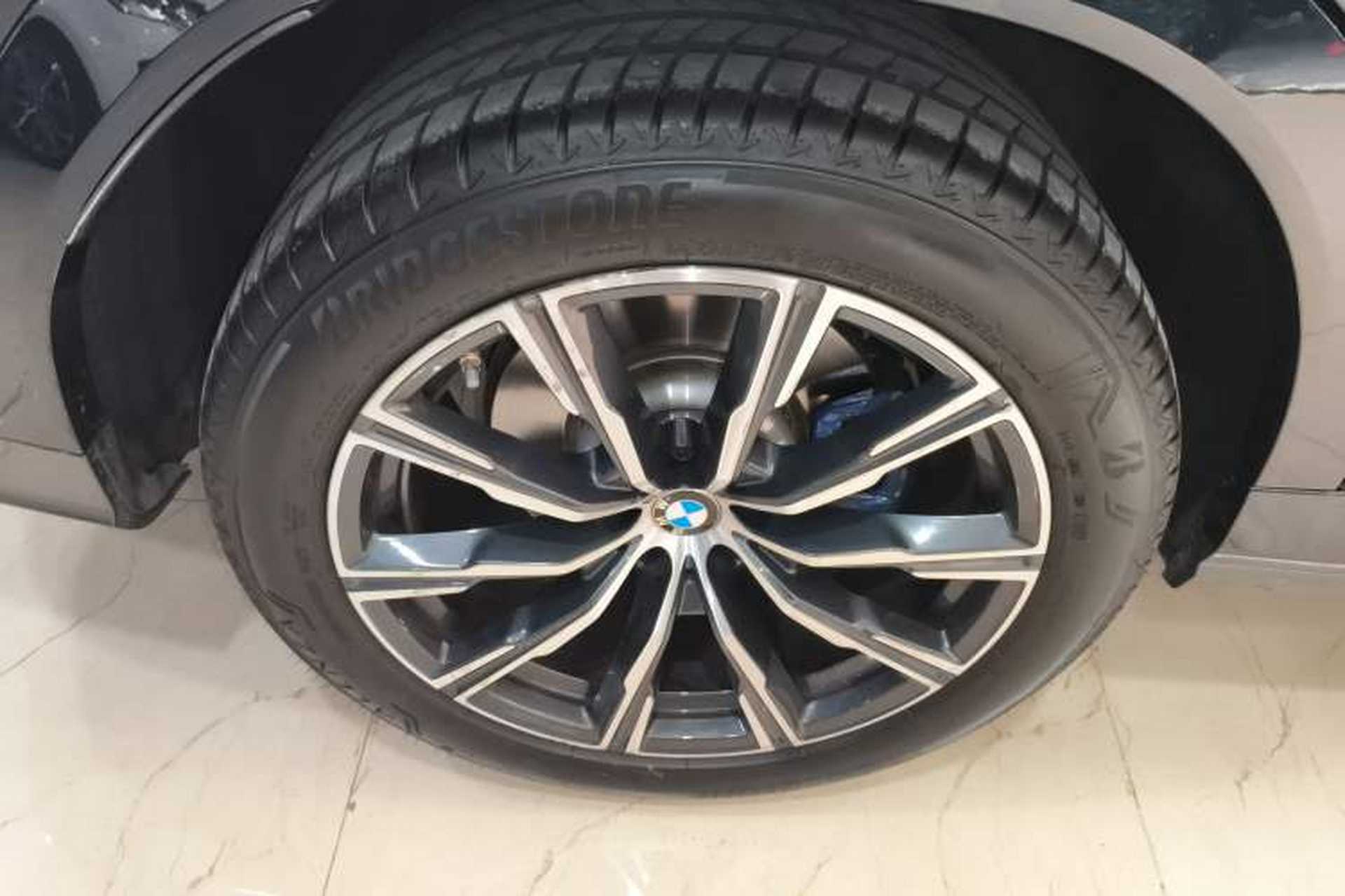 Used BMW X6 2022 Restyled xDrive30i M Sport Package Right Rear Wheel Hub